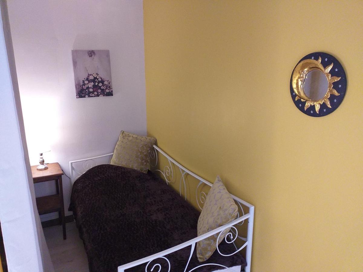 Maison Berrichonne 2 Chambres Cour Et Jardin Holiday home