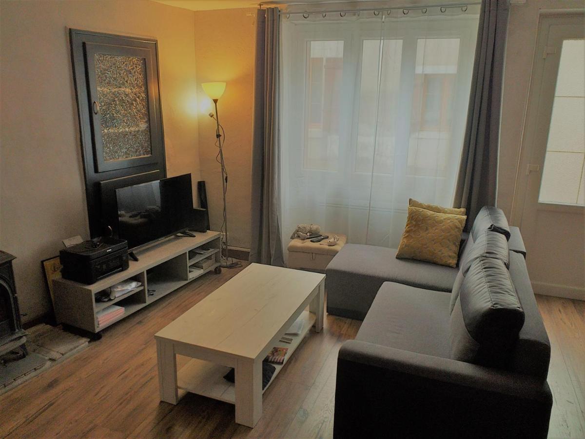 Maison Berrichonne 2 Chambres Cour Et Jardin *